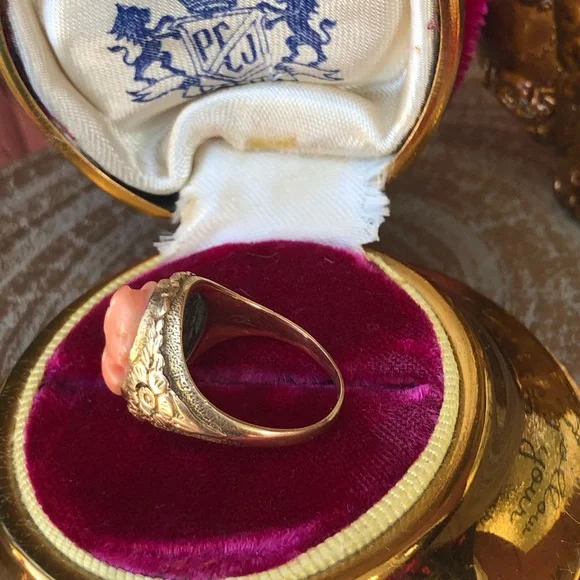 Antique Victorian 1800s 14k solid gold Coral cameo ring carved flowers etched - Picture 8 of 10